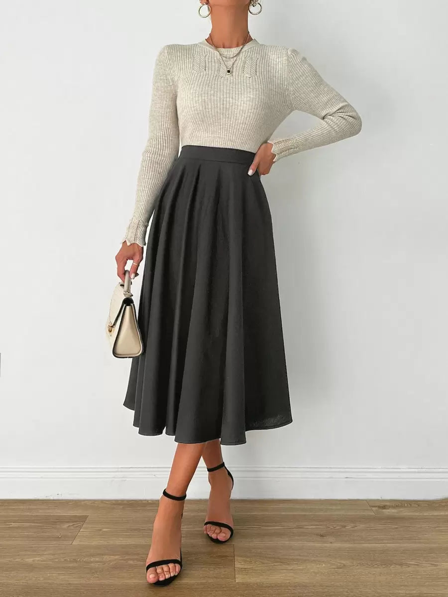 Klassisk medellång kjol