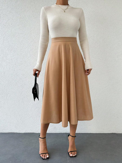 Klassisk medellång kjol