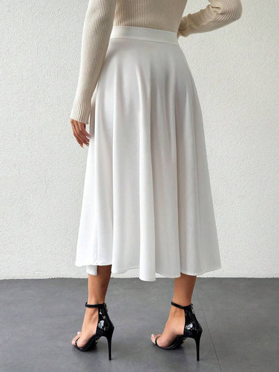 Klassisk medellång kjol