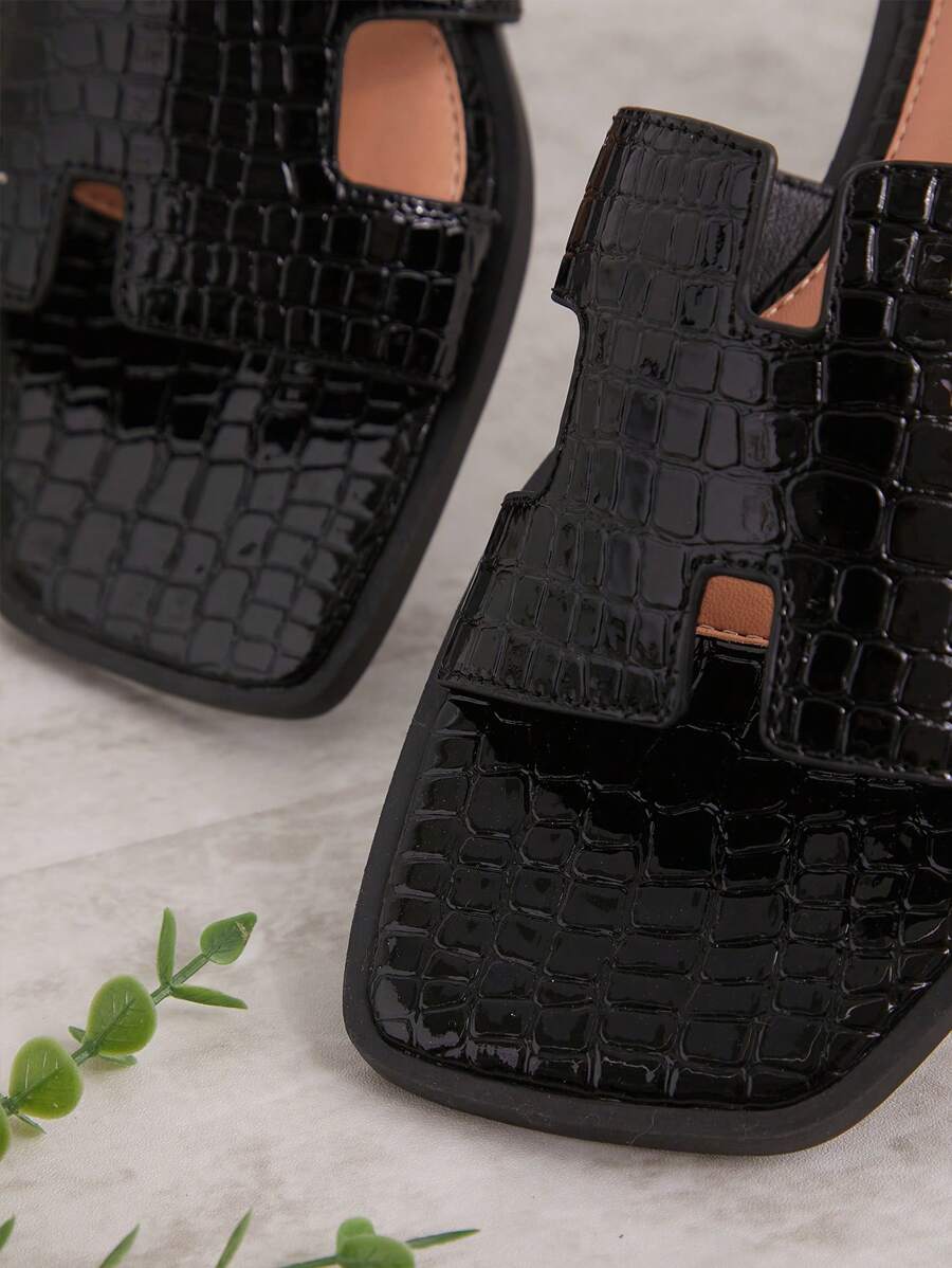 Luxe-inspirerade vita slides med sele