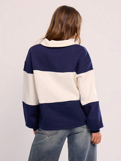 Massa randig collagetröja med krage