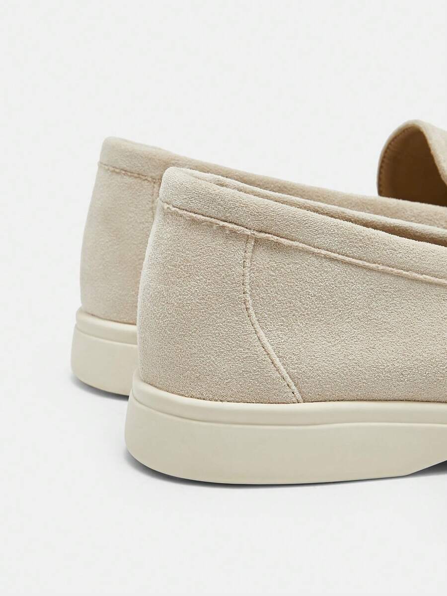 Damloafers med spetsig tå