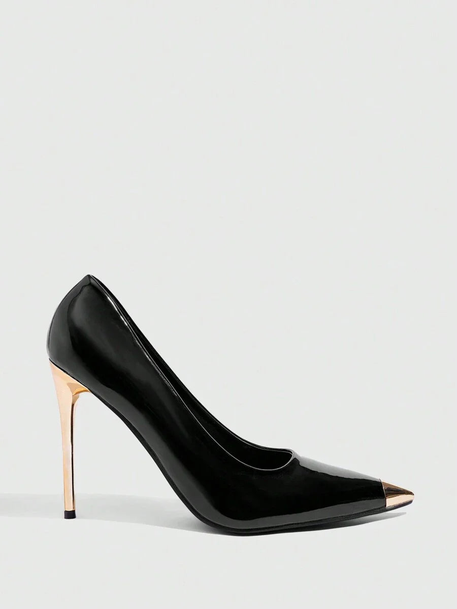 Eleganta pumps med spetsig tå