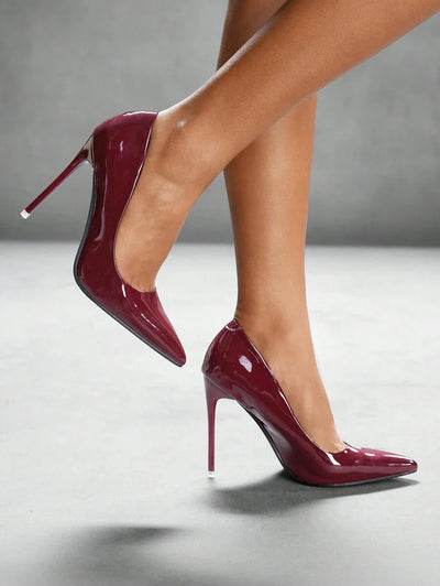 Eleganta pumps med spetsig tå