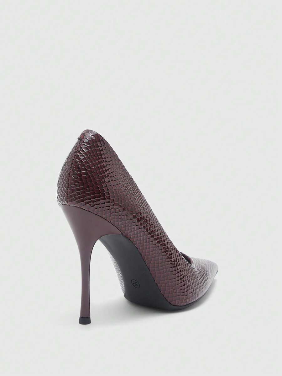 Eleganta pumps med spetsig tå