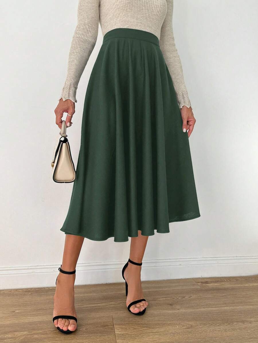 Klassisk medellång kjol