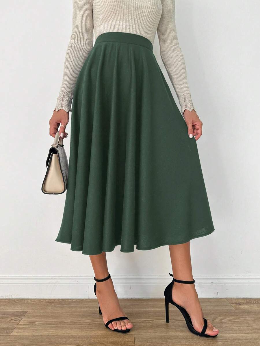 Klassisk medellång kjol