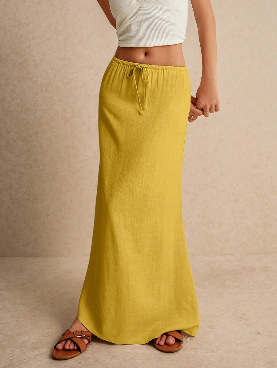 Minimalistisk Kjol med Dragsko