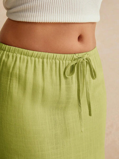 Minimalistisk Kjol med Dragsko