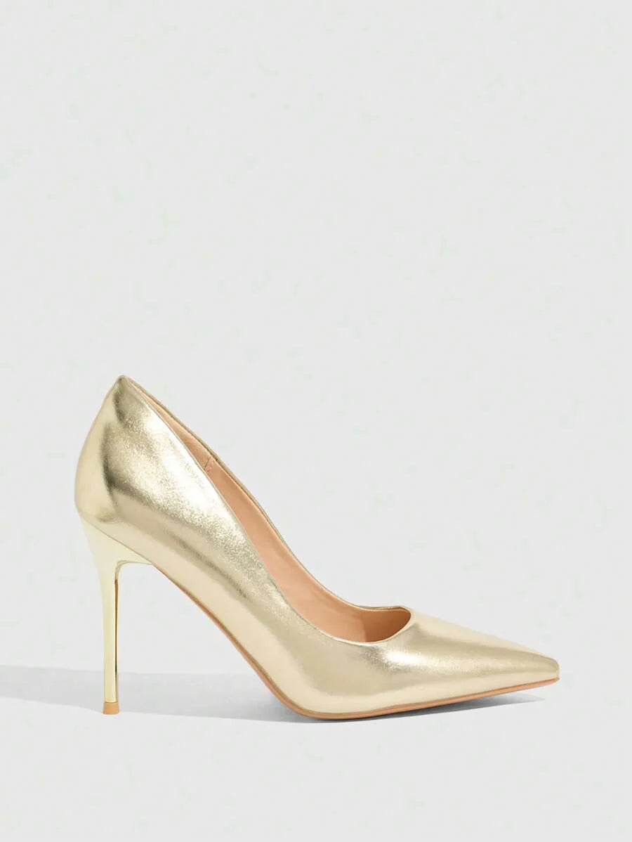 Eleganta pumps med spetsig tå