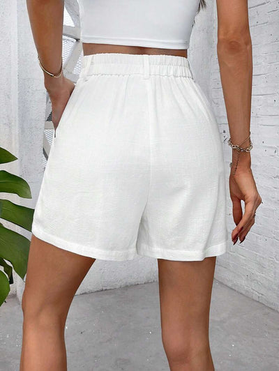 Linneshorts med Bambu­detaljer