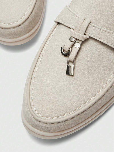 Damloafers med spetsig tå