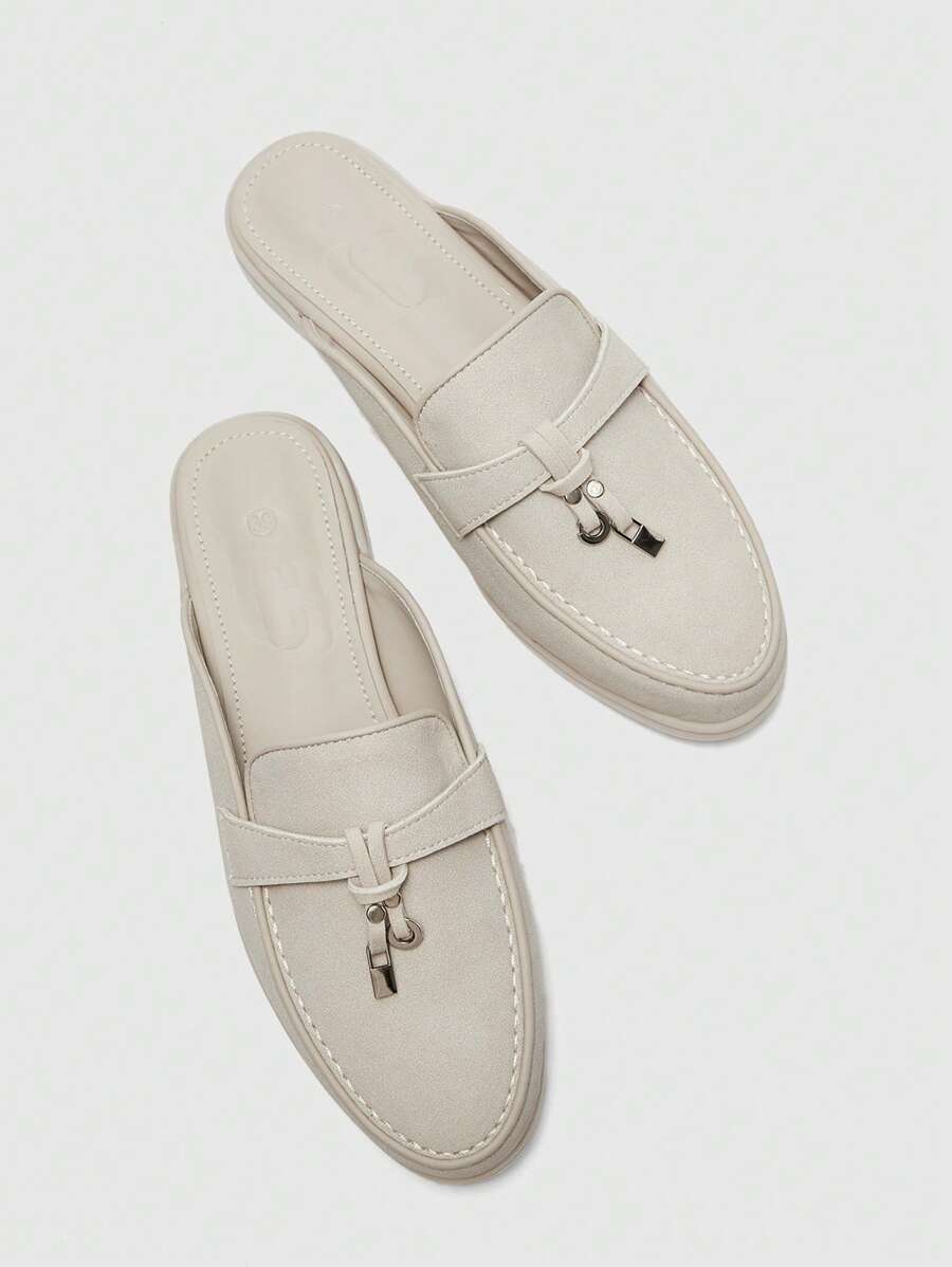 Damloafers med spetsig tå