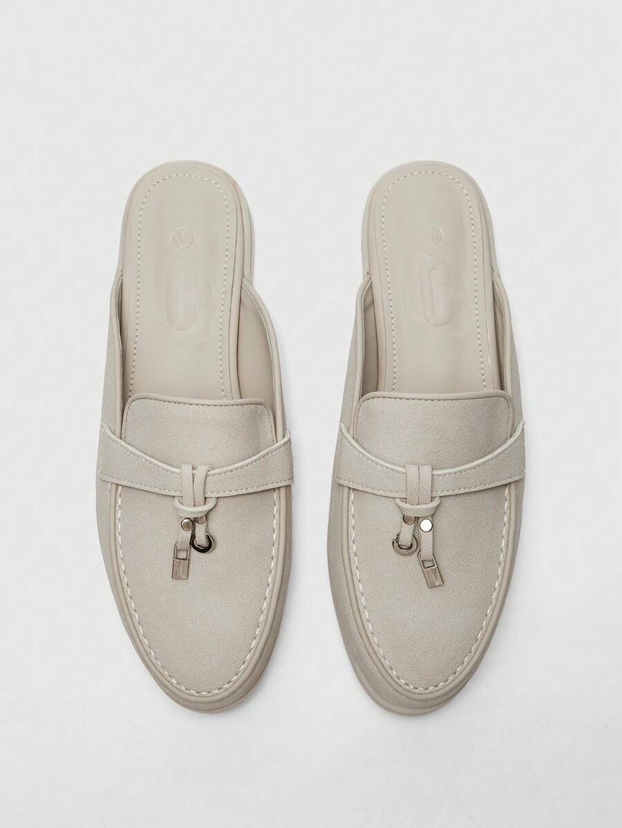 Damloafers med spetsig tå