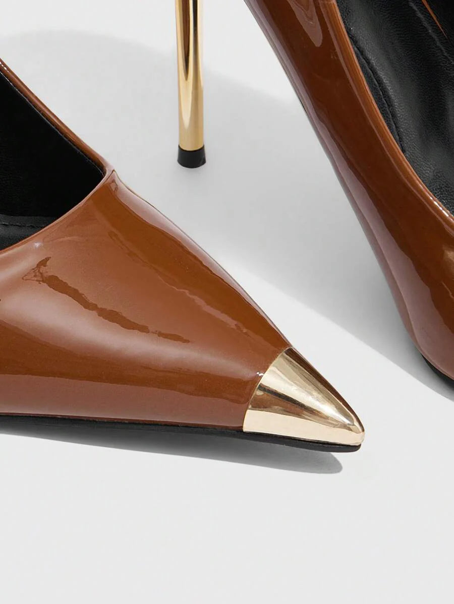 Eleganta pumps med spetsig tå