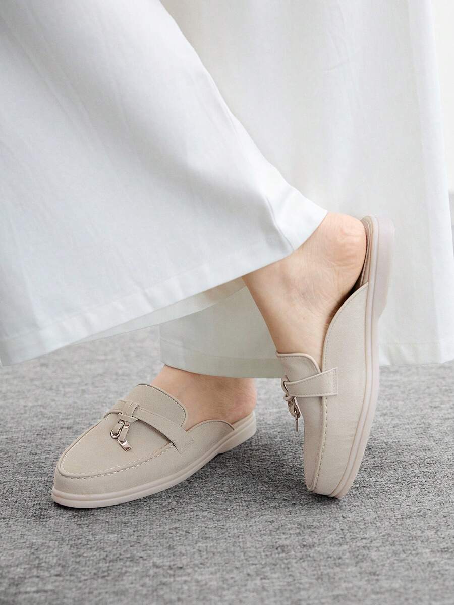 Damloafers med spetsig tå