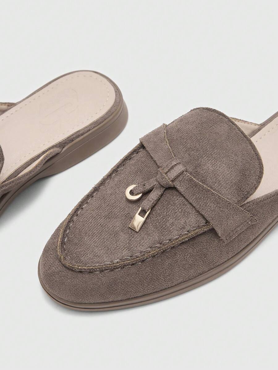 Damloafers med spetsig tå