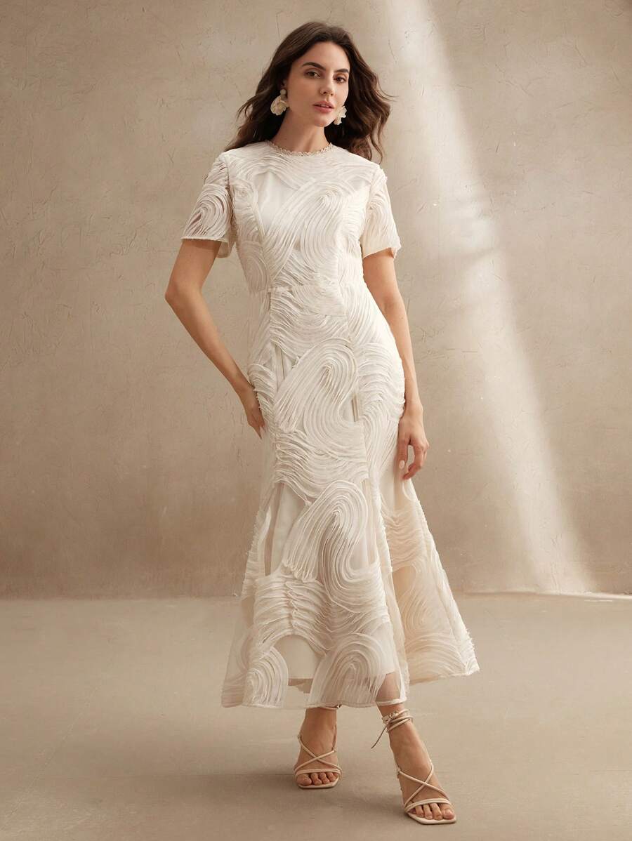 Blommig Rynkad Miniklänning