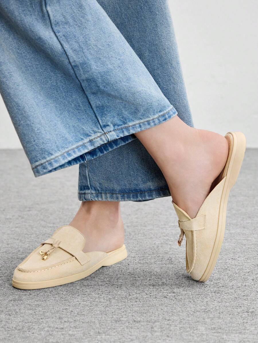 Damloafers med spetsig tå