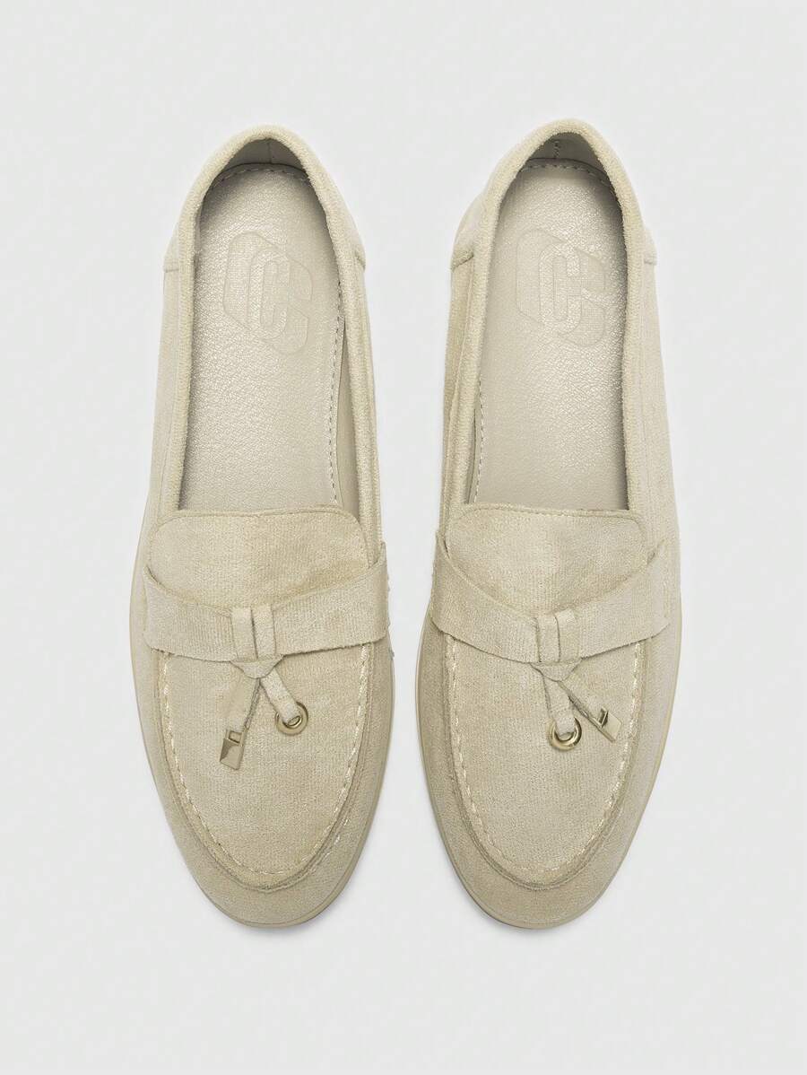 Damloafers med spetsig tå