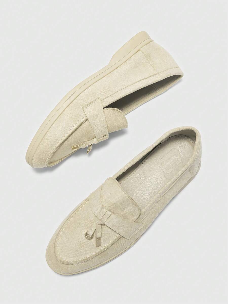 Damloafers med spetsig tå