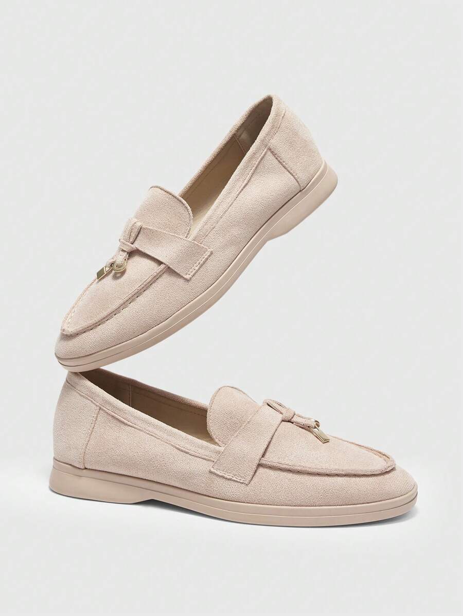 Damloafers med spetsig tå