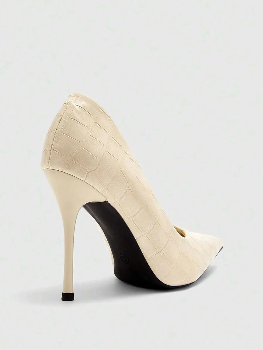 Eleganta pumps med spetsig tå
