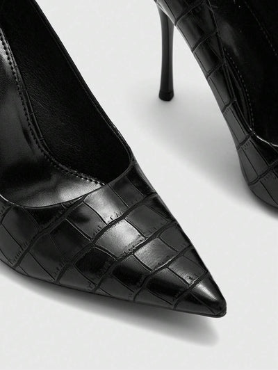 Eleganta pumps med spetsig tå