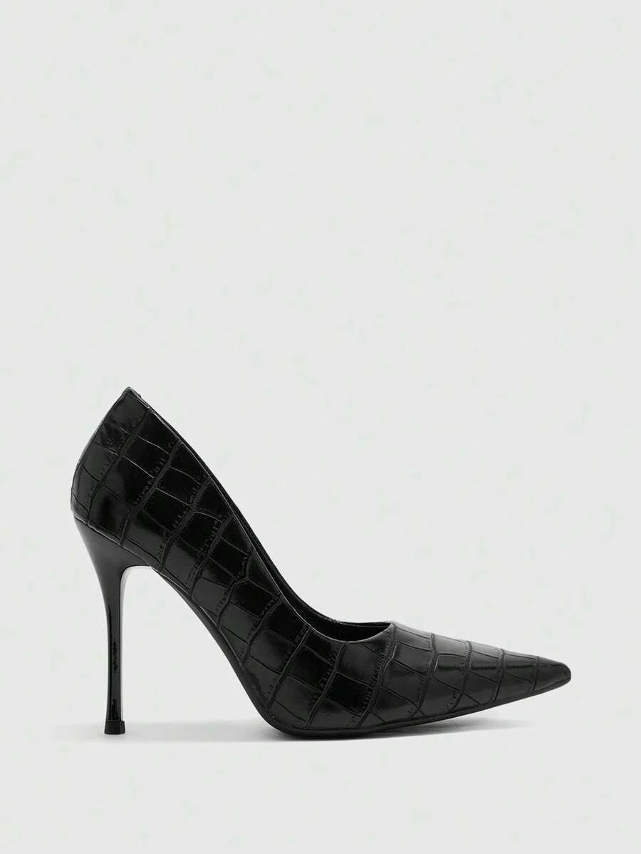 Eleganta pumps med spetsig tå