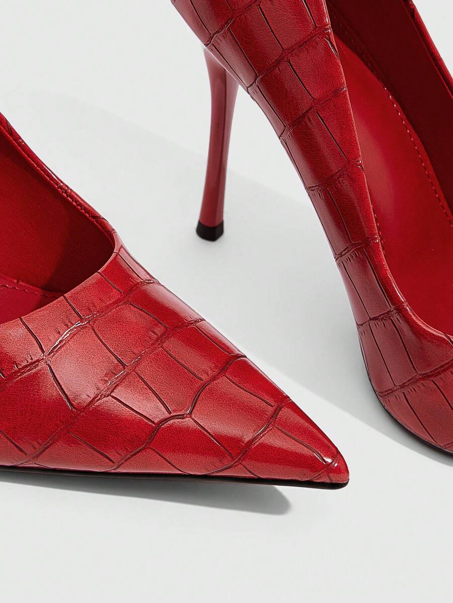 Eleganta pumps med spetsig tå