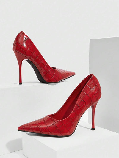 Eleganta pumps med spetsig tå