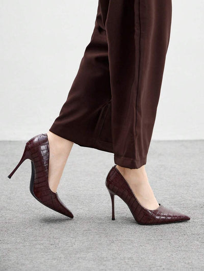 Eleganta pumps med spetsig tå