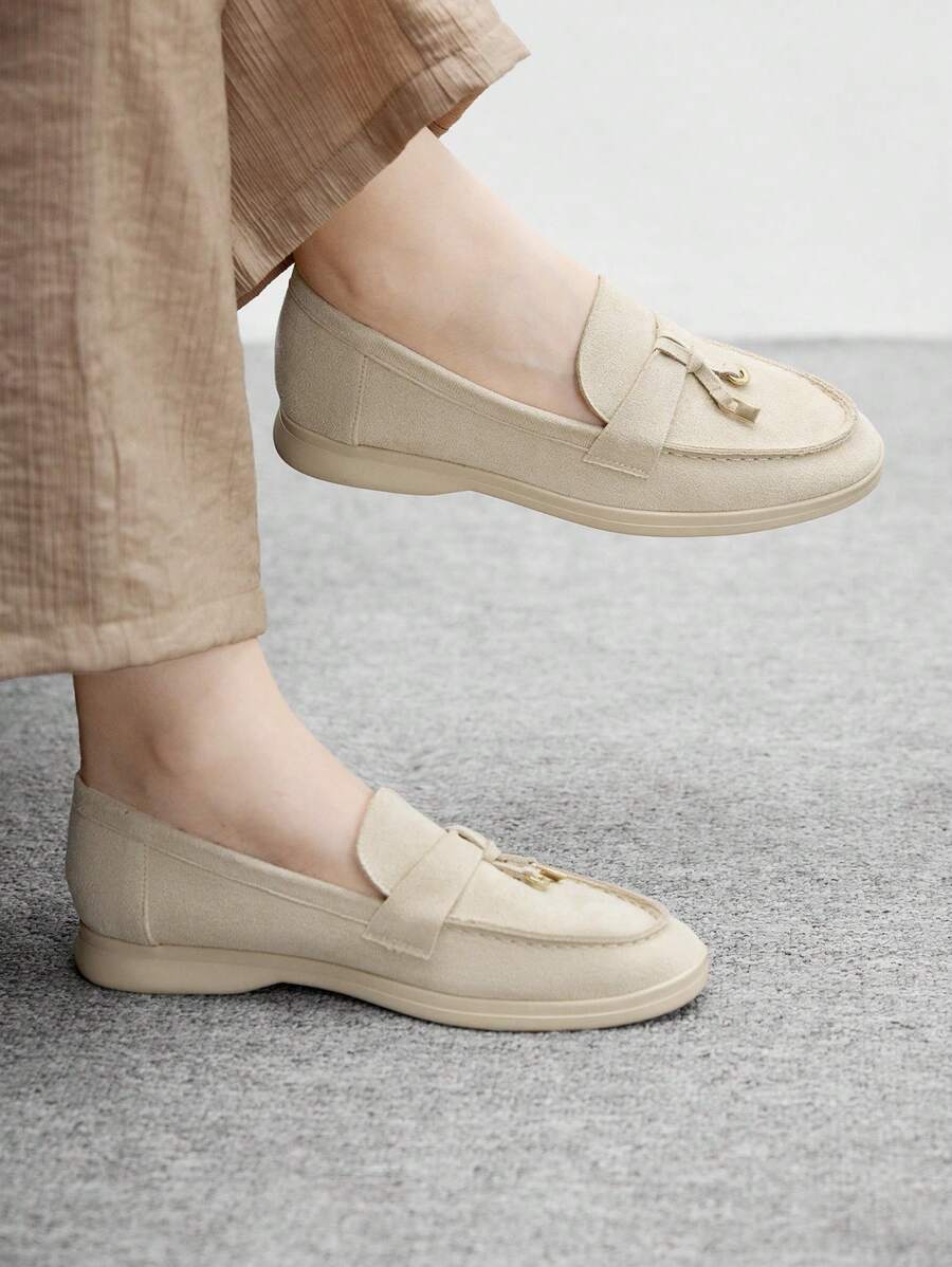 Damloafers med spetsig tå