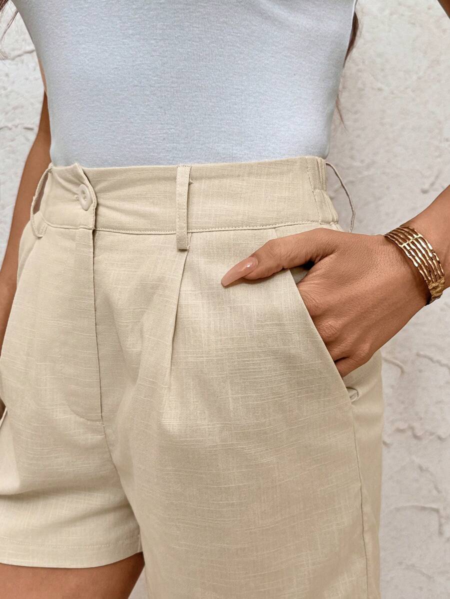 Linneshorts med Bambu­detaljer