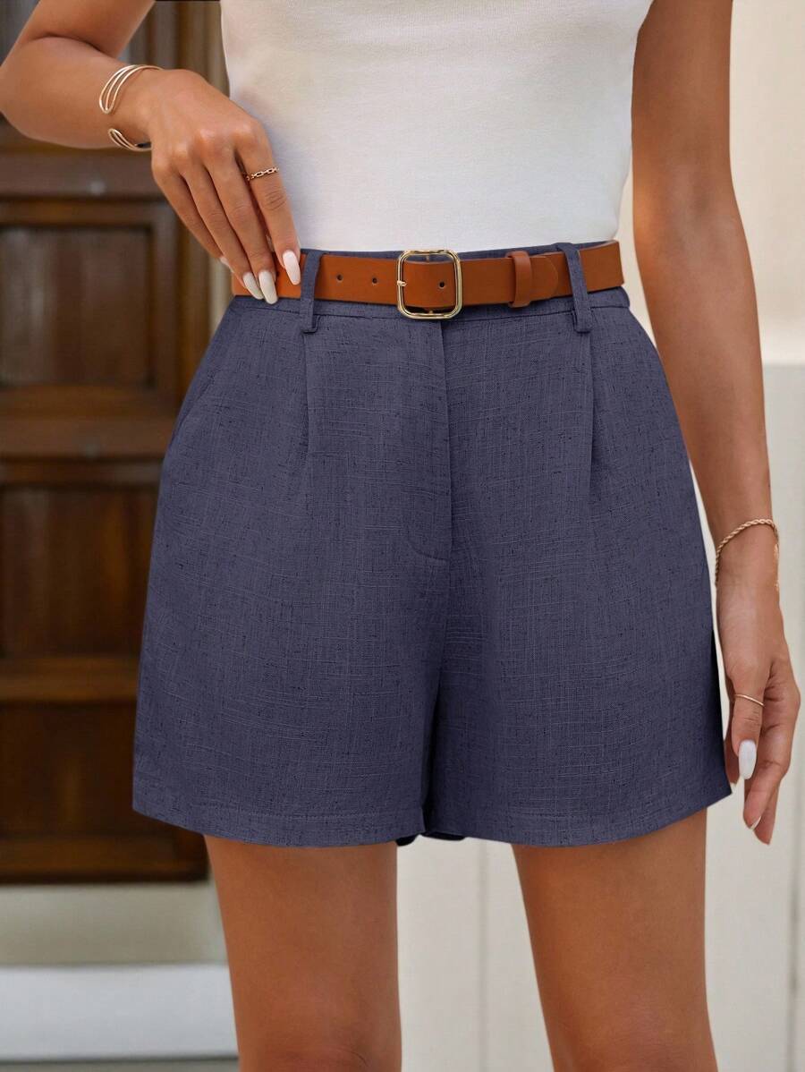Linneshorts med Bambu­detaljer