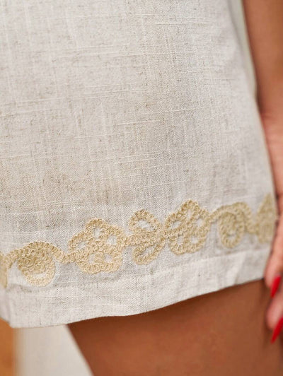 Linneshorts med Bambu­detaljer