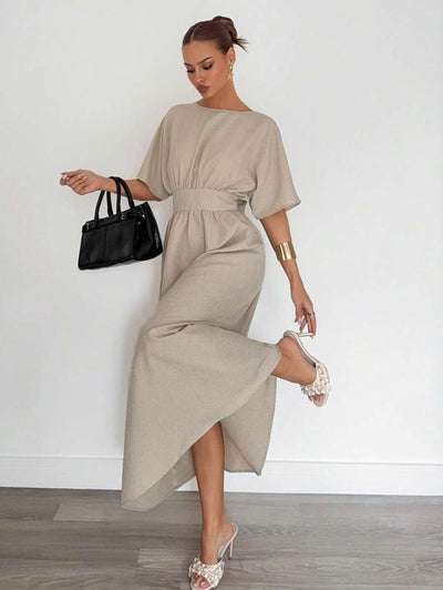 Midjeband Klänning med Fladdermusärm