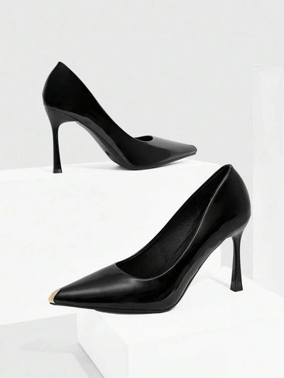 Eleganta pumps med spetsig tå