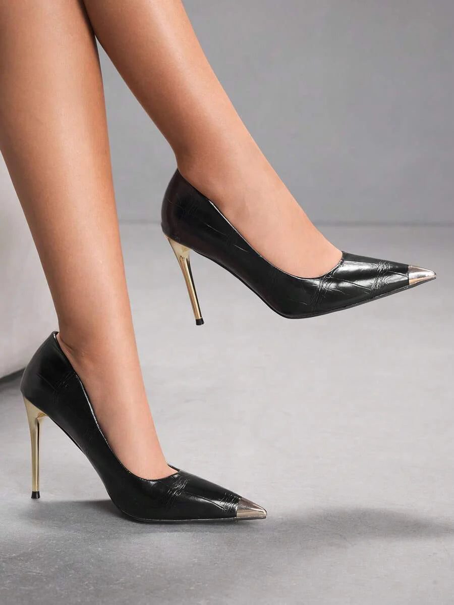 Eleganta pumps med spetsig tå