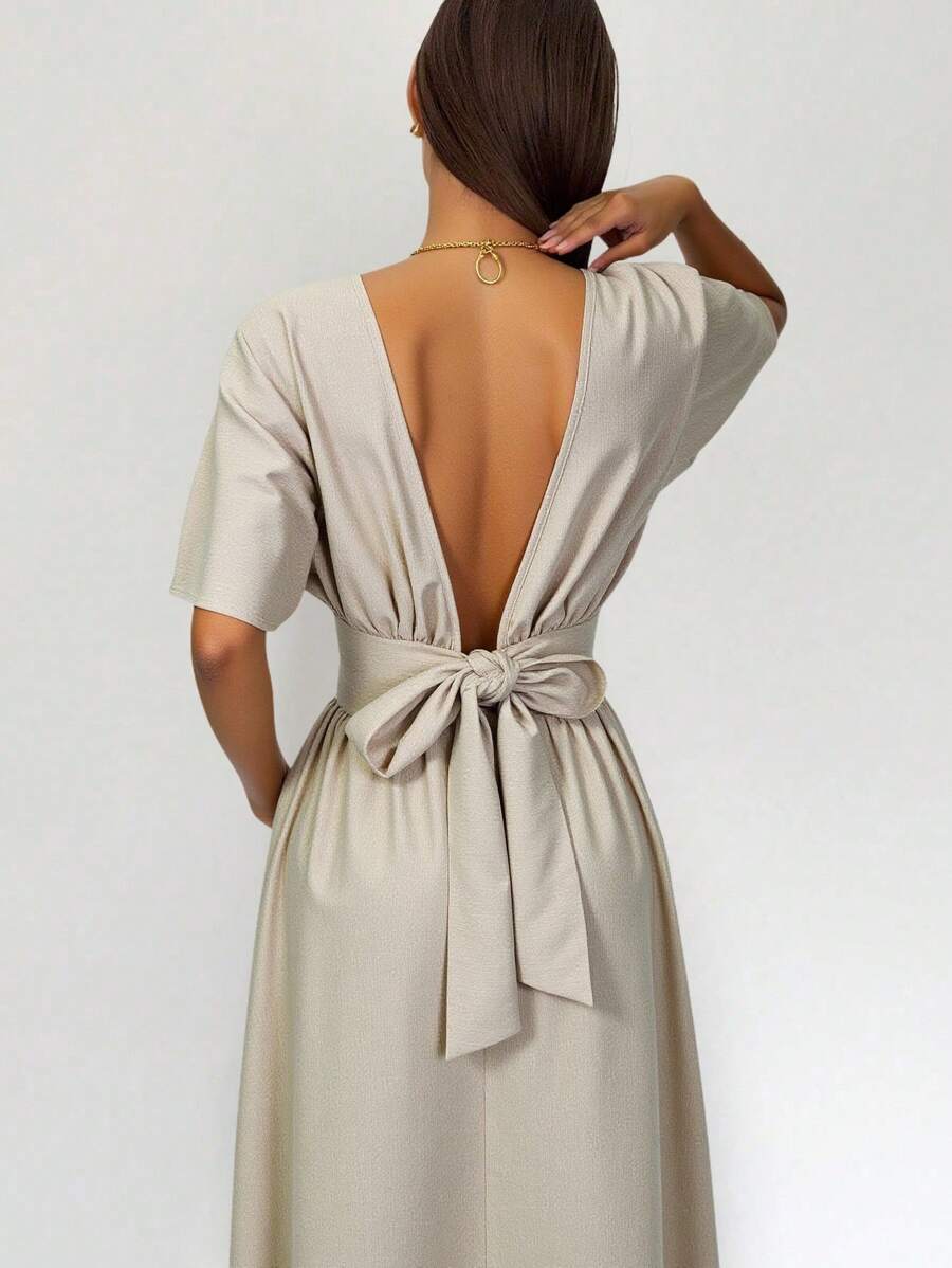 Midjeband Klänning med Fladdermusärm