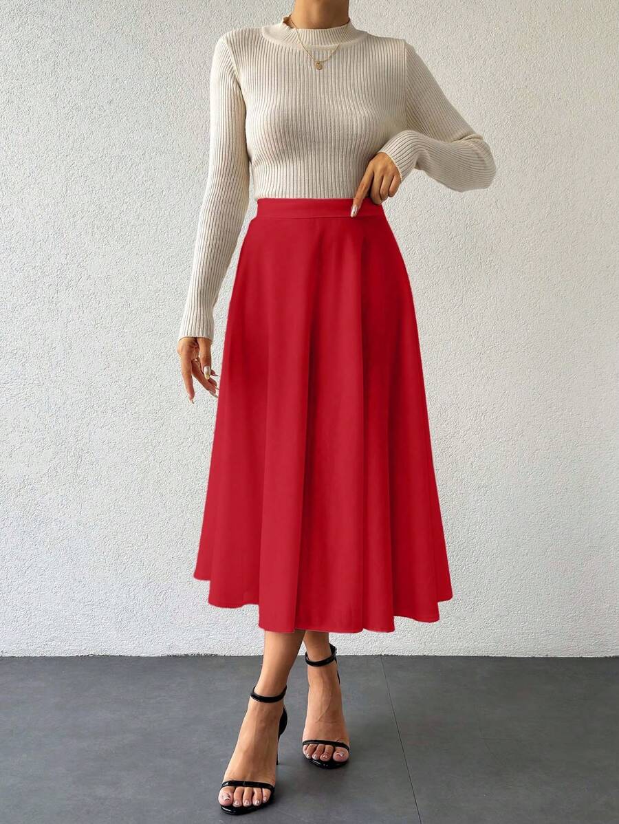 Klassisk medellång kjol