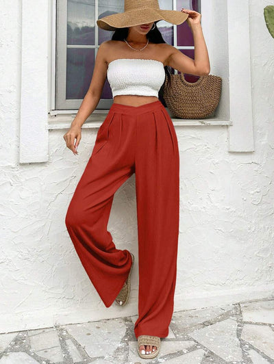 Stilrena byxor med asymmetrisk midja