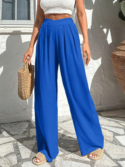 Stilrena byxor med asymmetrisk midja