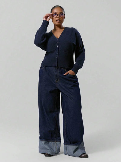 Figursydd V-ringad kofta